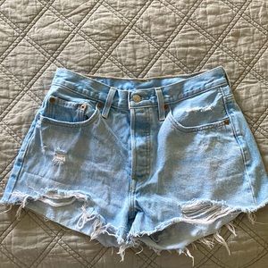 Levi 501 Jean Shorts